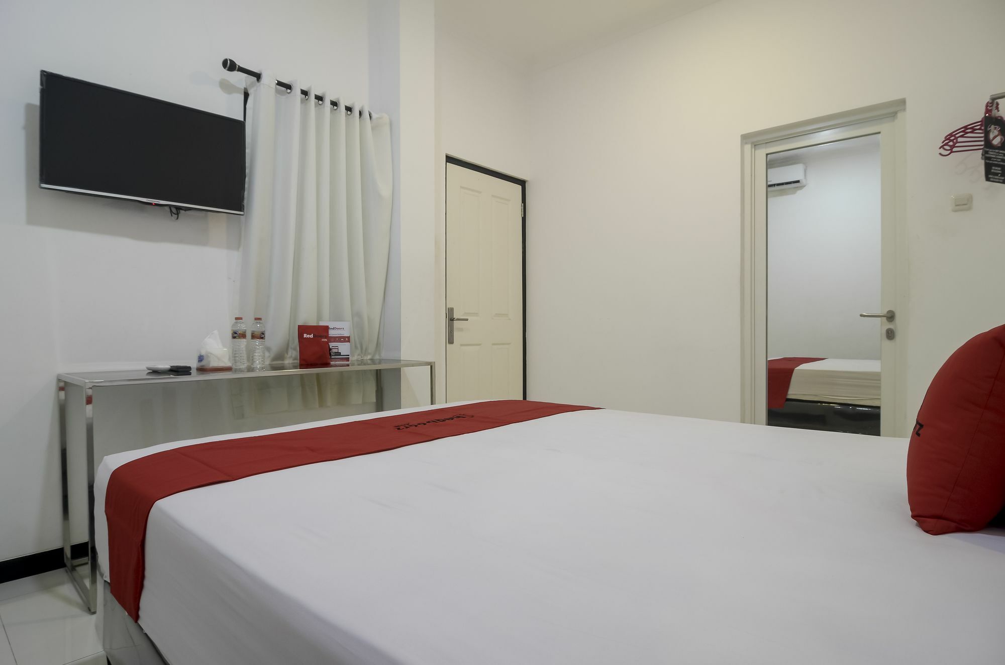 Reddoorz Near Poncol Station Hotel Semarang Kültér fotó